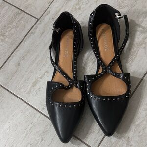 Rampage Black Studded Flats.. size 9…new..pointed toe